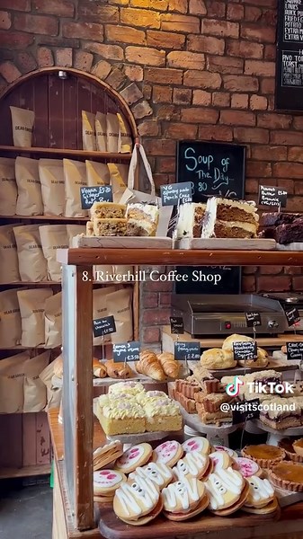 Explore Glasgow: 10 Must-Visit Attractions