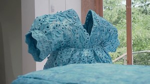 Dancing Before the Moon / British Pavilion at Venice Architecture Biennale 2023. Full video: vtv.la or link in bio. Dancing Before the Moon is the title of Great Britains contribution to the 18th International Architecture Exhibition – La Biennale di Venezia. Curated by Jayden Ali, Joseph Henry, Meneesha Kellay and Sumitra Upham, the British Pavilion presents works by six UK artists: Yussef Agbo-Ola, Jayden Ali, Mac Collins, Shawanda Corbett, Madhav Kidao, and Sandra Poulson. #britishpavilion #b