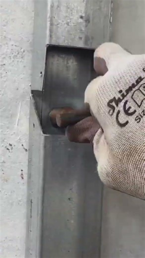 How to Use a Pop Rivet Gun for Metal Framing