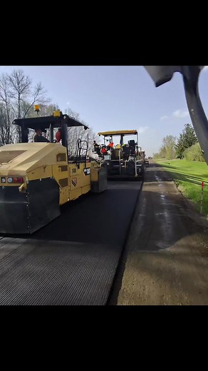 Asphalt paving process: fast meta working techniques