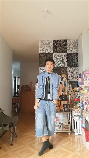 Creative Outfits from Thrift Store Finds