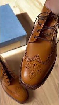 Loake 1880 Wolf #goodyearwelt #leatherboots for the Winter