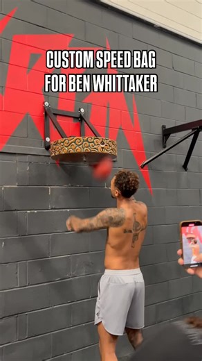 Boxing.media on Instagram: "Custom speed bag for Ben Whittaker by the team at The Original Speedbag 🔥 Boxing needs something fresh and authentic, and this team delivers. Their blend of artistry, passion, and craftsmanship is simply unmatched. From world champions like Teofimo Lopez, to UFC fighters like Tony Ferguson, and TV icons like Mario Lopez, their custom creations are already trusted by some of the biggest names of the industry. We personally truly believe these guys deserve to be known 