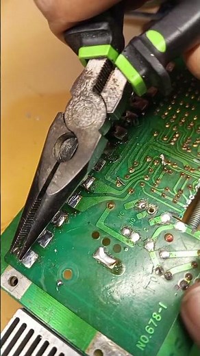 UNSOLDER TERMINAL BLOCK PCB WITH SIMPLE TOOLS