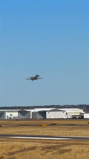Learjet 60 Departure on Runway 17L | Centennial Airport Plane Spotting
