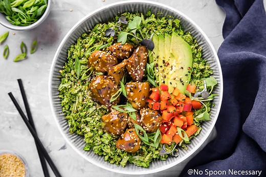 Chinese Chicken and Broccoli Rice