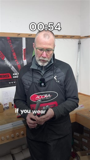 Choosing the Right Golf Grip Size Simplified