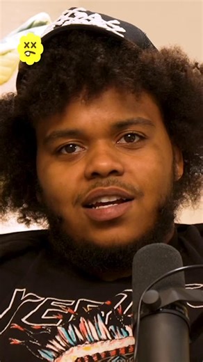 “Goldie is one of my favorite songs ever” @okdeazy speaks on getting influenced by ASAP Rocky early in his music career, which influenced one of Deazy’s most streamed songs “pesos” and we also get into talking about a ASAP Rocky and School boy Q classic “hands on the wheel” #podcastclip #asaprocky #goldie #newchicago #chicago #ghettoflower #musicpodcasts #schoolboyq | The Ghetto Flower