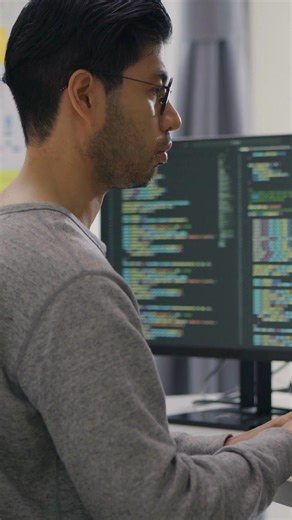 Desarrolla e implementa estrategias para hacer frente a los retos de la seguiridad de la información en tu empresa 🔝 1ª escuela 100% online reconocida por QS Stars 🏆 #2 Mejor Maestría en España según el Ranking Eduniversal 🥈Máster con la certificación CISM de ISACA | OBS Business School