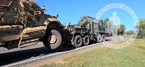 🇷🇺 A REM-KL repair and recovery vehicle of the Russian army evacuates a captured Ukrainian International MaxxPro armored vehicle to the rear in the Kursk region. | Товарищ - Tovarisch