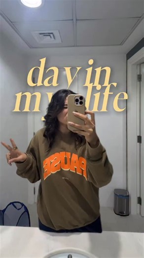 Neha on Instagram: "Saturday Edition 💗 I’ve gotten so many DMs to do a DIML on a weekend and it’s usually just as hectic as this day so I typically avoid filming but finally getting around to doing one! Always the best start to the day with @getbuiltdaily @coach_insharah 💪🏽 followed by an event invite + family time + skincare to end my day. What do I do next? 👀 [day in my life, diml dubai, weekend in my life in dubai, content creator in dubai, fitness lifestyle, l