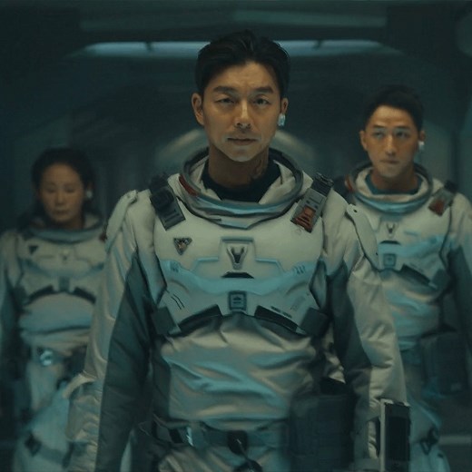 What in the world happened on the moon? 🌑✨ Join the mission, solve the mystery, and uncover the secrets of Balhae Station in The Silent Sea on December 24. | Netflix