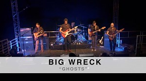 Big Wreck (featuring Suhr Artist Ian Thornley) performing the title track from their latest recording Ghosts at the 2015 Suhr Factory Party. Band Ian Thornley - Guitar and Lead Vocals Brian Doherty - Guitar and Backing Vocals Chuck Keeping - Drums David McMillan - Bass Paulo Neta - Guitar and Backing Vocals For more information on Big Wreck and Suhr: http://www.bigwreckmusic.com http://www.suhr.com Ian Thornley’s Signal Path: Custom Classic - Koji Comp - Rufus Reloaded- Shiba Drive Reloaded - Ri