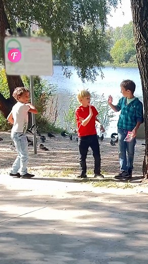 How do small acts of kindness make a big impact? | Fabiosa Kindness in Action