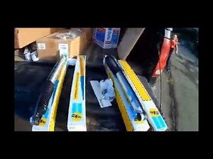SHOCK REPLACEMENT 2005-2016 FORD POWERSTROKE 6.0 4X4 F250/F350 BILSTEIN 5100 SHOCK INSTALL