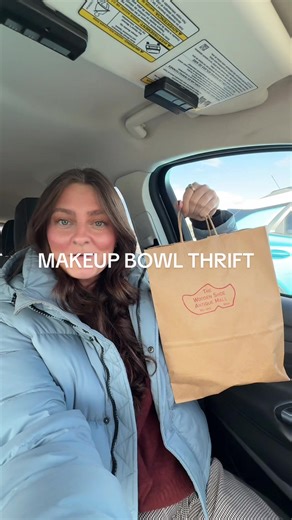 Antique Store Adventures: Finding the Perfect Makeup Bowl