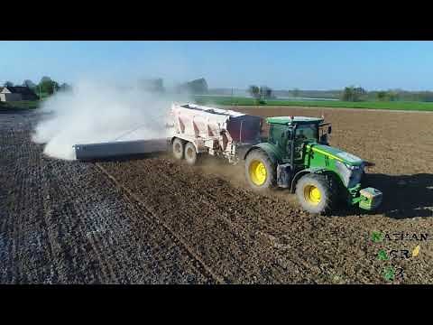 Epandage de chaux 2018 | JD 7250R & Panien | ETA Le Calvez