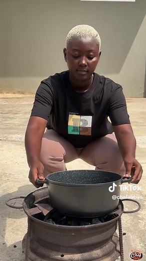 Delicious Ghanaian Staple Food: Abomu and Ampesie