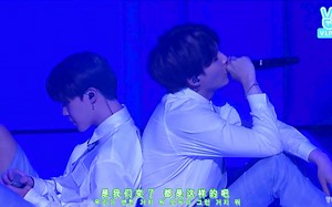 【BTS】《Spring day》现场超清中字｜紧握你的手 一起到地球的另一端