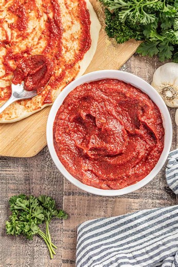 69K views · 1.1K reactions | 2 Minute Pizza Sauce is a refrigerator staple that you should never go without. If you love homemade pizza, you are going to love homemade pizza sauce. Whip it up in 2 minutes or less! https://thestayathomechef.com/2-minute-homemade-pizza-sauce/ | The Stay At Home Chef | Facebook