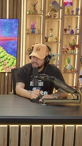 El cazador y el Mono 🦧Ya viste el episodio de hoy 😂😂😂😂 acaba de salir y está disponible el todas las plataformas . | Los Pichy Boys