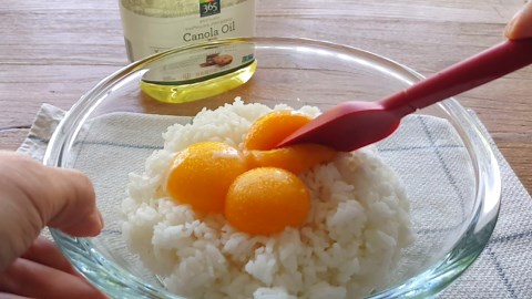 Easy egg fried rice: So fluffy it bounces! (Golden fried rice)