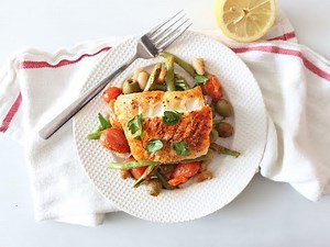 Sheet Pan Cod and Veggies Recipe!