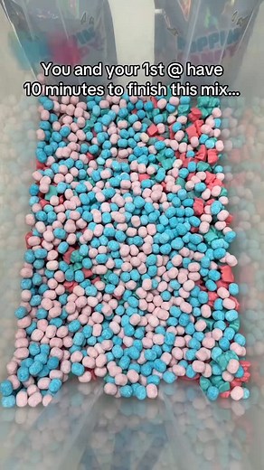 @poppincandyofficial on Instagram: "🫧💪Can you and your 1st @ take down this Bubblegum Mix in 10mins?!💪🫧 #instagood #viral #satisfying #asmr #explorepage #candies #funny"