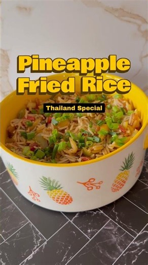 Thai Pineapple Fried Rice Recipe | pineapple Rice #friedricerecipe #everydaythai #authenticthai