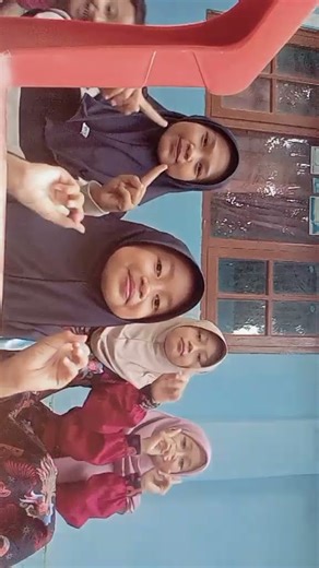 nge prank dance part 2😭 #foryou #funny #vlog #fypシ #masukberand #prank