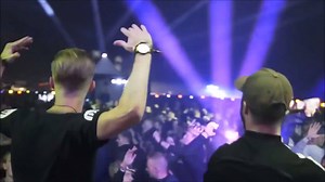 3.6K views · 40 reactions | Jaxx & Vega & SEEQ got that right soundcontrol  >> https://ktr.lnk.to/JaxxVegaSEEQ-SoundcontrolFa << | Kontor Records | Facebook