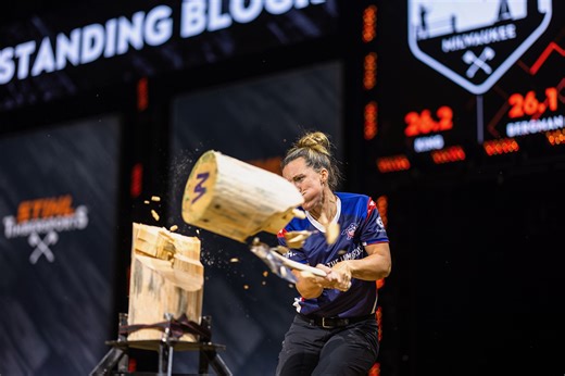 Kalispell's Lauren 'The Lumberjill' Bergman Sets Standing Block Chop World Record - Flathead Beacon