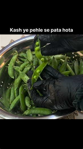 Asiya’s Kitchen | Pardeymeinpakwan on Instagram: "How to store/freeze matar for 1 year at home🫛 . . . . .@pardeymeinpakwan . . . . . . .#pardeymeinpakwan . . . . . . . . . . . . . . #howto #store #kitchen #home how to store green peas,green peas storage for 1 year,matar freeze hack,peas freezing tips,green peas preservation,freeze vegetables at home,winter vegetable storage,matar store ka tarika,green peas long term storage,peas freezing without spoilage,rs 40 storage hack,cheap food storage id