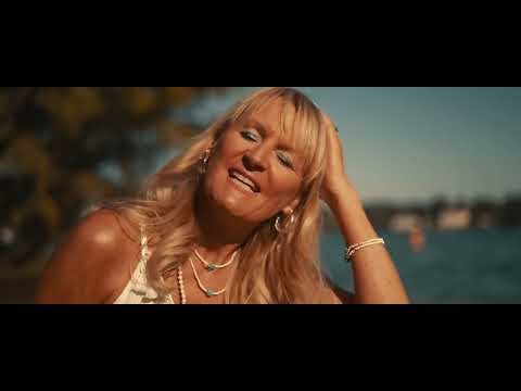 Ariane Perl - Das ist die Liebe (Offizielles Musikvideo)