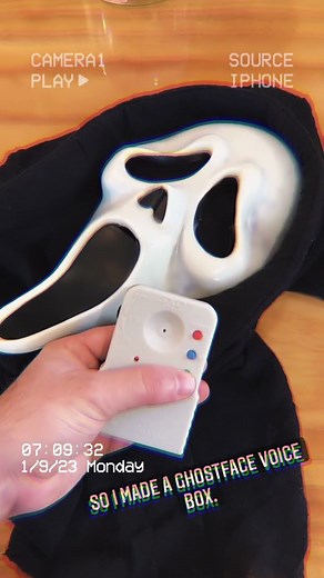 My Ghostface Voice Changer prop. Most fun cosplay accessory I’ve built. #ghostface #scream