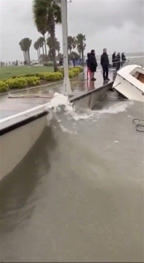 MOMENTS After The Storm Hit 🚨