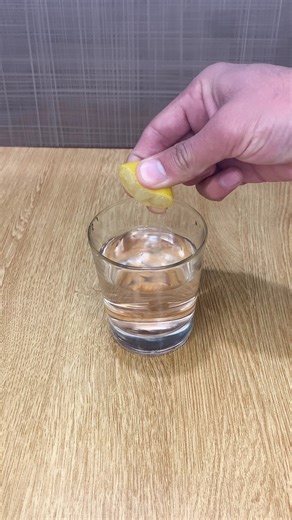 707K views · 7.3K reactions | This drink combines banana peel, cloves, cinnamon, and bay leaves. Prepared using a gentle boiling method. Rooted in traditional food practices. Easy to prepare at home. | Healthy Tips | Facebook