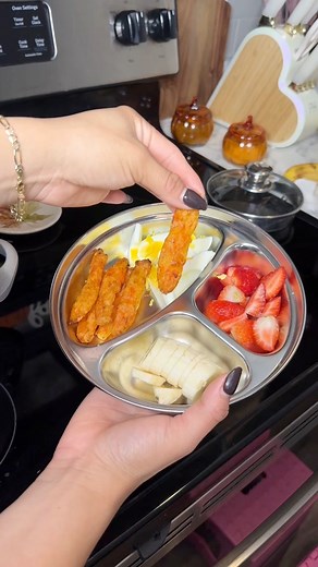 373K views · 12K reactions | Deditos de papas y zanahoria para Baby Alder este fue el desayuno de hoy … | Blandon Esther | Facebook