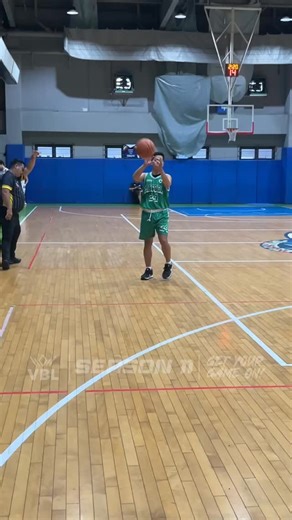 Hustle and the put back LIVE in action on VBL | VBL