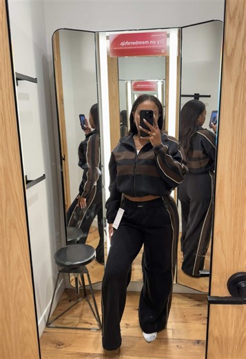 Lululemon Tracksuit Try-On Haul: Real Impressions