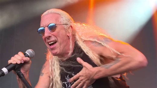 Dee Snider Opens Up About an Emotional Mushroom Ceremony Experience