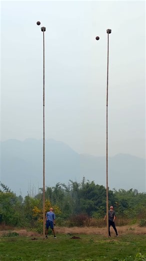 “Two Hearts, One Goal — Basketball Unity 🏀🤝”#Basketball #Teamwork #Hoops #Shorts