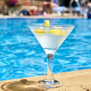 6 Refreshing Gin Cocktails to Try on World Gin Day