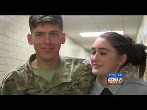Soldier surprises fiancee after year-long deployment