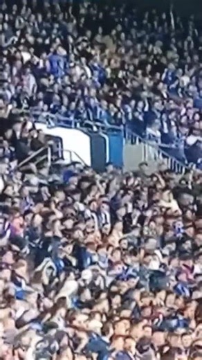 Strasbourg - Nice ambiance de feu au stade de la Meinau 🔥 #rcsa #UB90