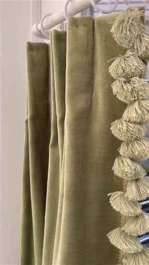 Hi, I’m Gail! I’m sharing my top 10 things I wish I would have done differently in my house! # 7 I wouldn’t buy adjustable rods. First world problems but if you are on the fence, but the exact size you need! | The Southern Gail