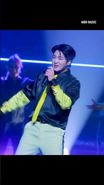 [콘서트 하드털이📂] 얼굴 빨개질 정도로 열창하는 황윤성 #황윤성 #무명전설