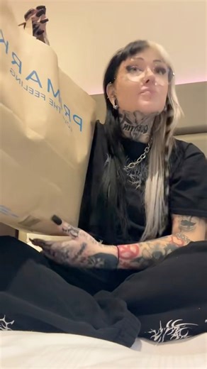 35K views · 988 reactions | Me and London found a Primark! #primark #primarkhaul #haul #shopping #clothing #MumLife | InkedBone | Facebook