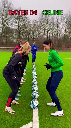 1.4M views · 39K reactions | 1 VS 10 SPEED REACTION CHALLENGE 掠 #challenge game � WWE NO.1 Family Game #reels #sports #viral #video #ChallengeAccepted | #challenge game � | Facebook