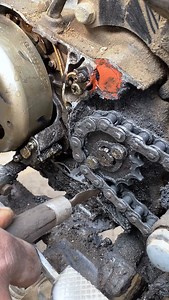 Front Sprocket & Chain Heavy Grease Cleaning | Motorcycle Maintenance Close-Up #MotorcycleMaintenance #FrontSprocket #ChainCleaning #BikeRepair #WorkshopLife | The Mechanic